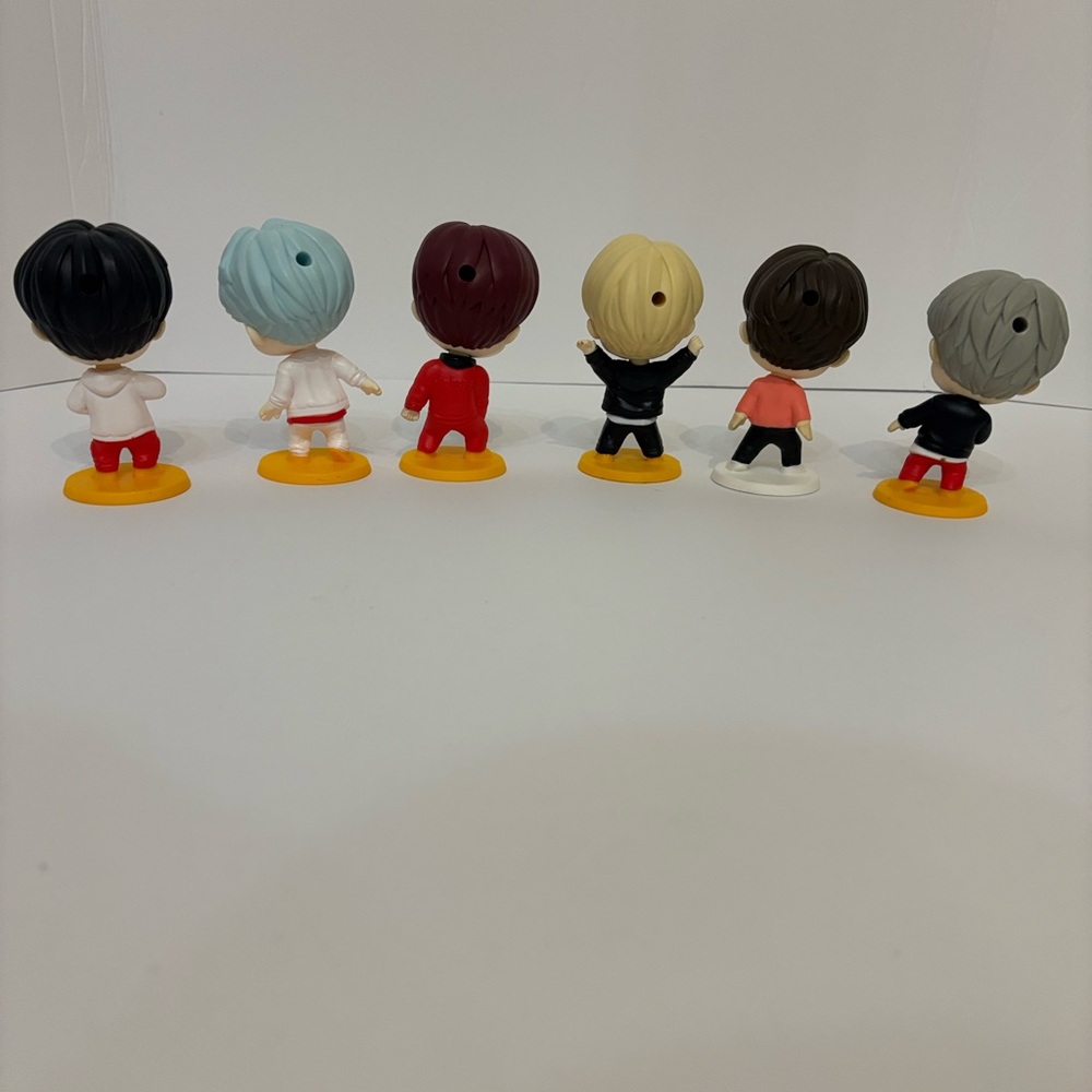 Colorful BTS McDonald’s Character Figurine Set of (6). - Picture 5 of 9